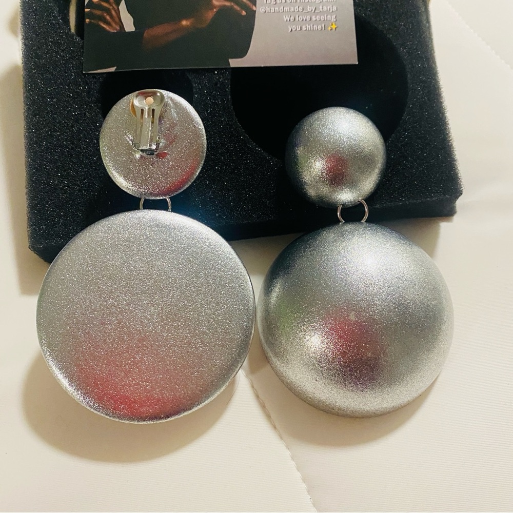 NEW Tarja Balloons Earrings Clip-On Earrings in Silver - Picture 10 of 14